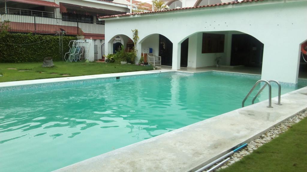 Casa Madrigal Hotel Santo Domingo Exterior photo